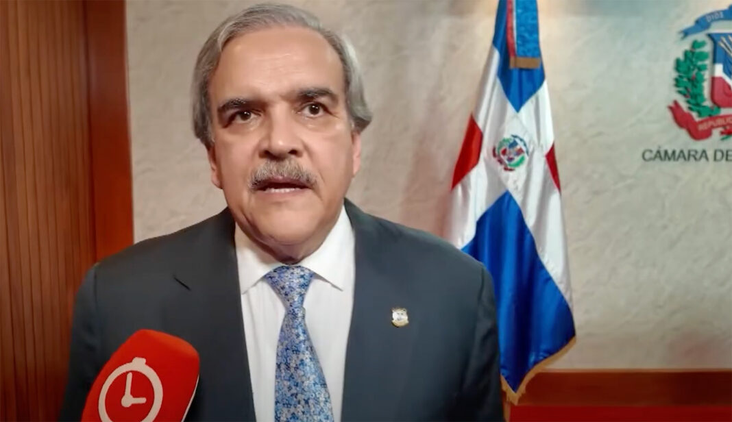 Bajo el Foco presenta reportajes sobre políticas migratorias y programas de inclusión social en República Dominicana